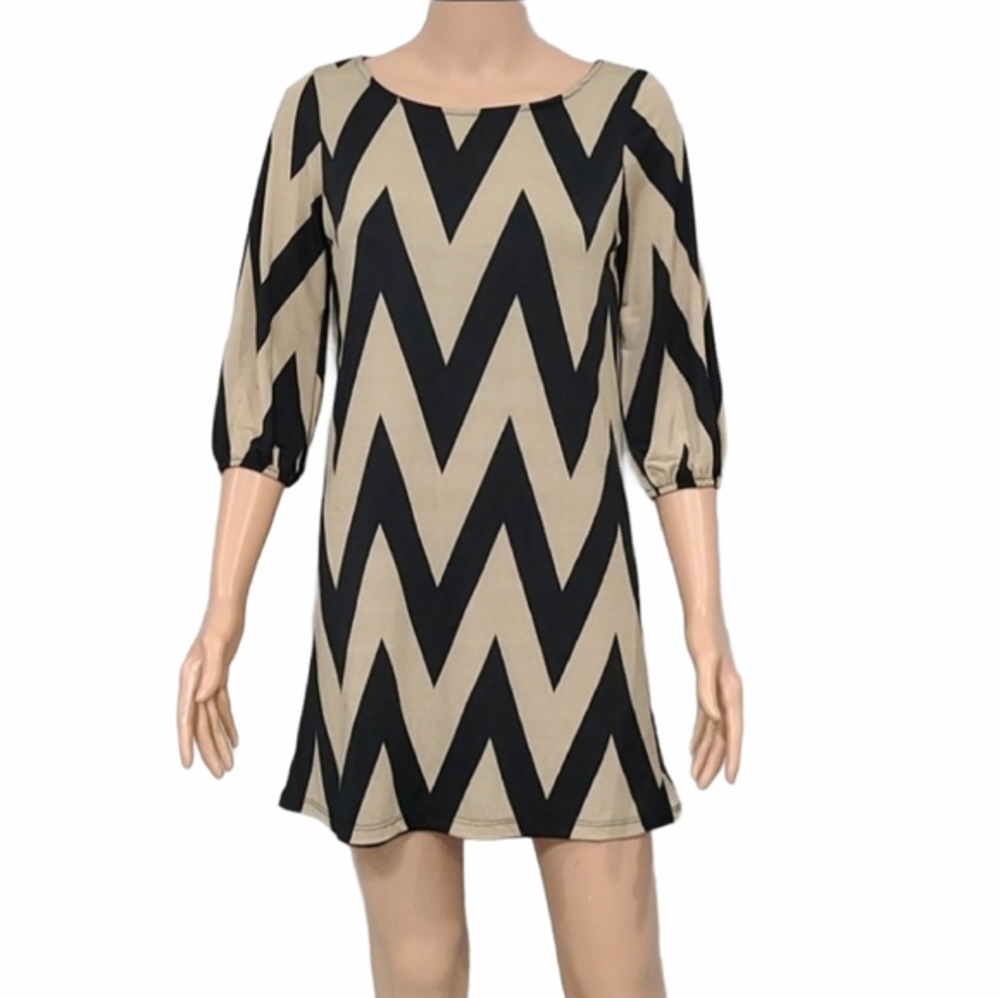 BOUTIQUE  black and Tan  chevron tunic‎ dress 3/4 Sleeve Size S Small
